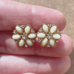Kate Spade flower crystal earrings